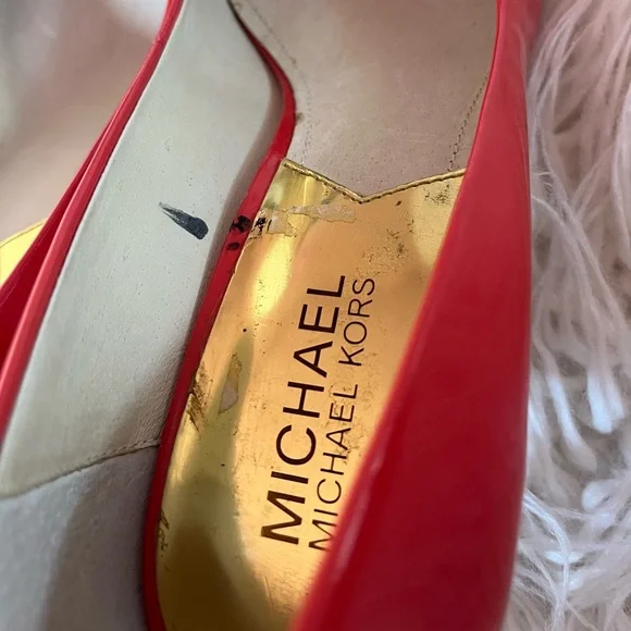 MICHAEL KORS Red Patent Leather Pointed-Toe Pumps 8 - Picture 8 of 10